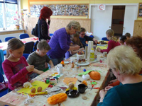 29_03_2014_jugendtreff_osterbasteln